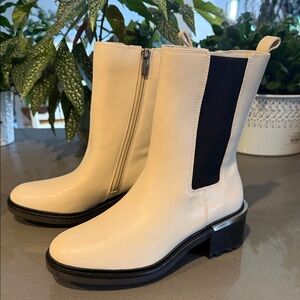 Vince Camuto Cream Leather Lace-Up Chelsea Boots with Black Elastic Panels